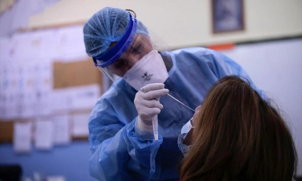 Γερμανία: Από τον Μάρτιο ξεκινάνε rapid test για τον κορονοϊό κατ’ οίκον